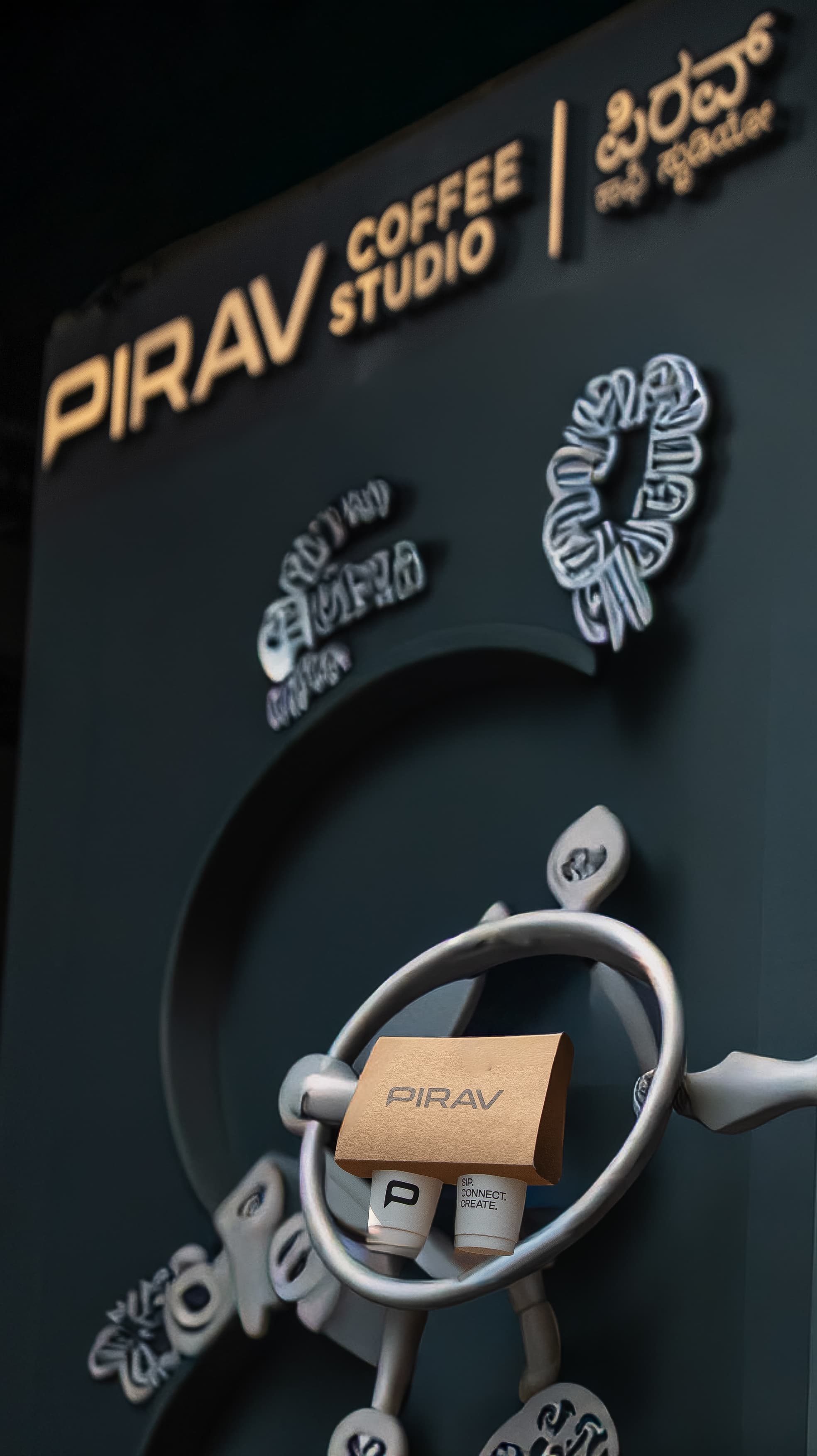 Sunday brunch sorted with our Chicken Ghee Roast Sandwich. 🥪🍗 #SundayBrunch